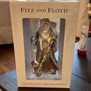 Fitz and Floyd Santa ornament